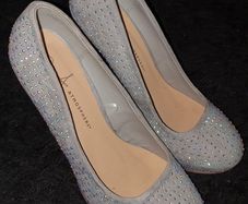 Beautiful brand new grey diamante heels size 39/6