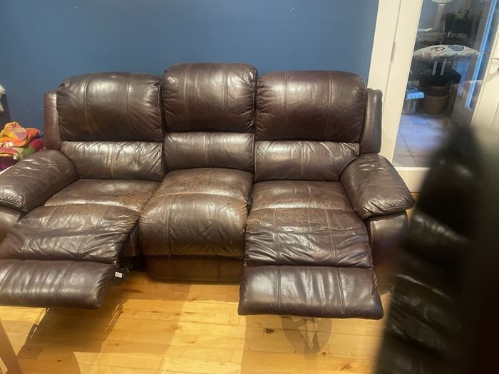 2 and 3 seater brown leather couches for sale