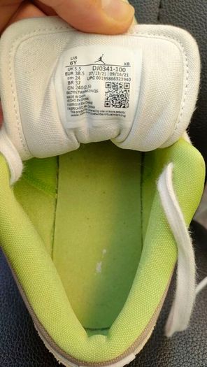 Air Jordan 1 Low Pastel Grind Vivid Green (GS) Size 5.5 UK