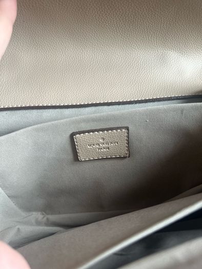 Handbag style
