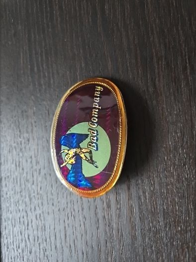 belt buckle