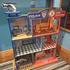 Toy Fire and Police Station