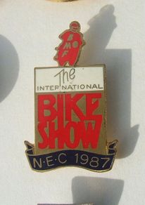 INTERNATIONAL BIKE SHOW 1987 (British Motorcyclists Federation) - visitor's enamel badge