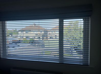 Free Bedroom / Living room Blinds