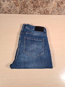 Womens DKNY jeans Rivington straight crop stretchy Size 8 - W 30 L 24