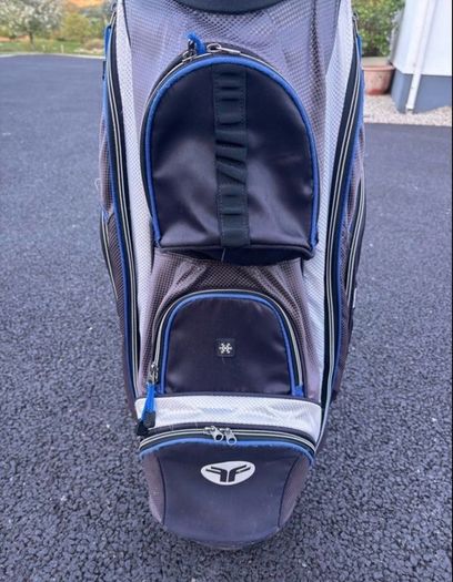 golf bag with trolly