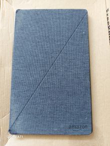 Amazon Fire HD 10 (7th Generation), 32GB, in excellent condition with cover case