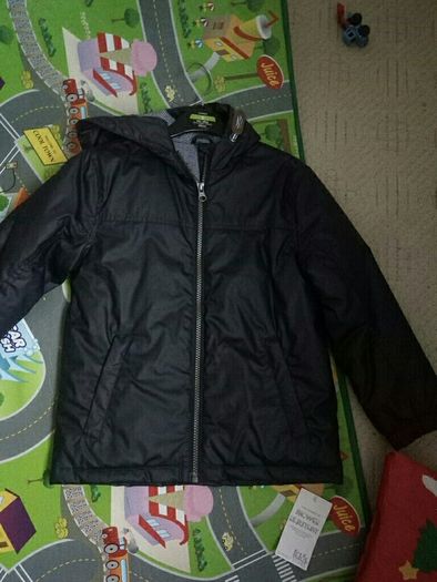 BNWT Hooded Jacket Age 6