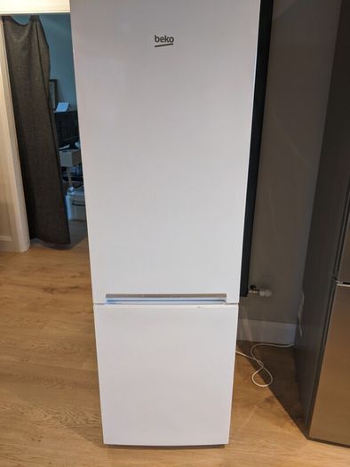 Beko Fridge Freezer For Sale in Fenit, Kerry from lunap