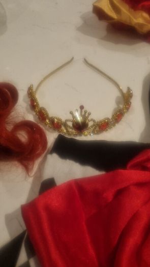 queen of hearts costume
