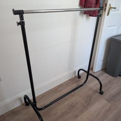 clothes rack