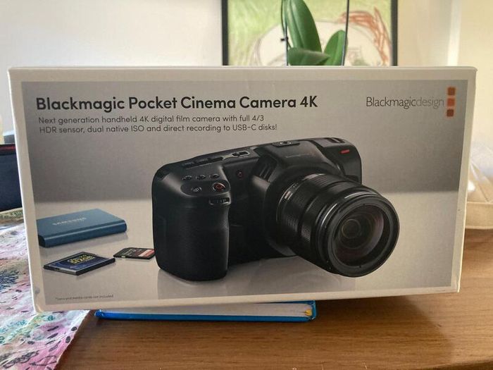 Black Magic Pocket Cinema Camera 4k
