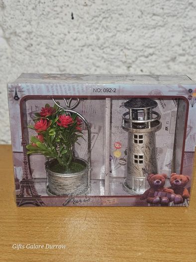 Plant and Lighthouse Giftset