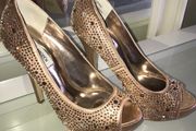 Steve Madden Crystal Court Shoes- Like Ginas!
