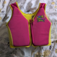 float vest