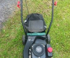 Lawnmower