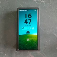 Samsung Galaxy S25 Ultra White Tytanium 12/256 warranty 100% battery condition