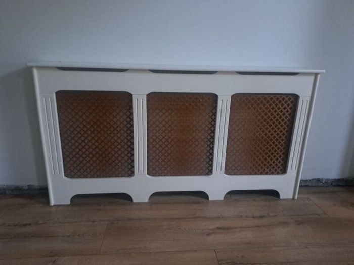 Wood radiator covers