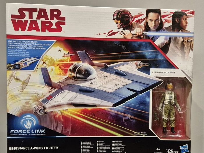 Brand New Star Wars Figure Playset - Resistance A-Wing Fighter & Pilot by Disney/Hasbro Force Link