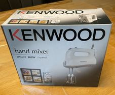 hand mixer and cake baking form