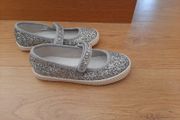 Girls next shoe BNWOT size 10