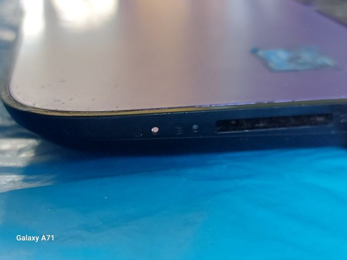 HP 15.6 inch Laptop, Model 15-ac109na, Purple, Intel Pentium CPU 3825U, 1.9GHz, 4GB Ram, 1 Terrabyte HDD, Windows 10, Microsoft Edge, Chrome