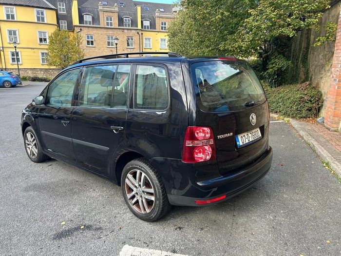 Volkswagen Touran 7 Seater