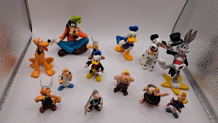 Disney figure