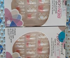 Fake nails