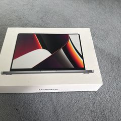 MacBook Pro 14" with 1TB SSD