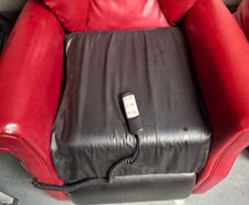 Reclining orthopedic chair