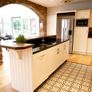 Solid Oak Kitchen Image 5
