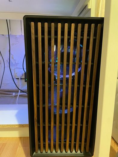 High End Gaming PC Ryzen 7 9800X3D + RTX 5070