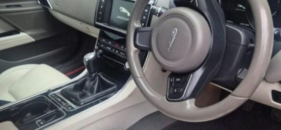 Jaguar XE 2016