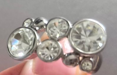 Ring. Sparkly art deco ring. size 9. Stainless.