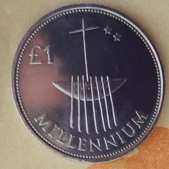 1 Punt Millennium collectable coin in case