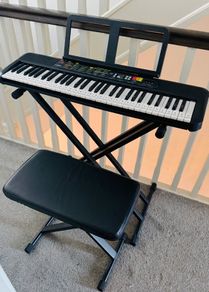 Yamaha PSR-F52 digital keyboard, stand and stool - all in one bundle - near new!