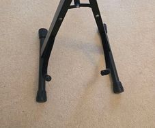 Electric guitar stand
