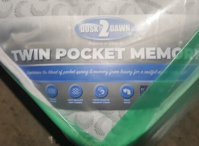 4ft6 Double Twin Pocket Memory Mattress - new/packaged