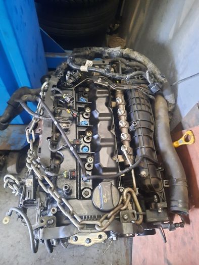 1.7 crdi engine D4FD Hyundai i40