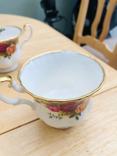 Royal Albert Old Country Roses Tea Set