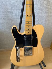 Lefthanded Fender Squire  As New Condition.