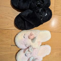 2-Pair Slipper Bundle: V-By-Very Black Fluffy Cross-Strap & Pink Unicorn Mule Slippers (Size S)