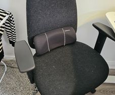 Office chair with free lumbar support