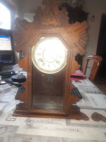 Antique Victorian 19th century AMERICAN GINGERBREAD CLOCK made by Ansonia Buffalo Postage Available