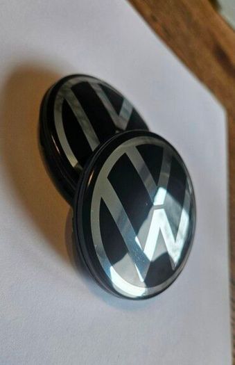 65mm VW Volkswagen wheel Centre Caps New style. ( 4 caps 15 euro)