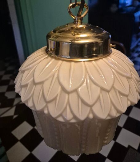 Original cream leaf design glass original 1920s Art Deco ceiling light