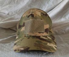 WOODLAND ,  camouflage , baseball cap.