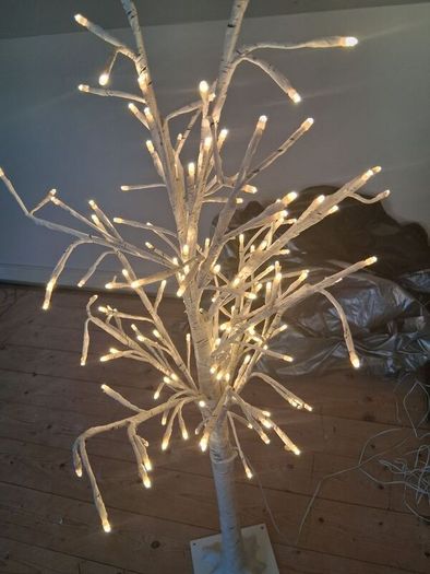 Two white LED tree lamps