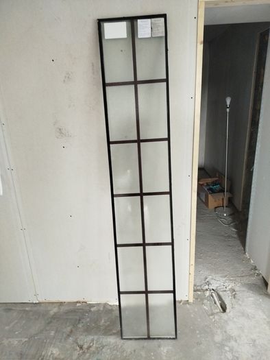 2 double glazed glass panes